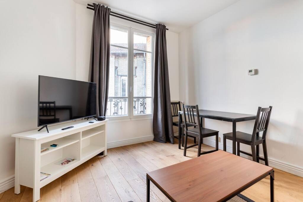 Photo de la galerie de l'établissement 2 pièces style industriel, à Fontenay-aux-Roses