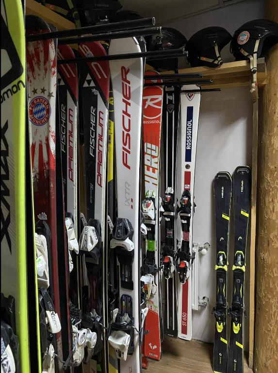 Spordikeskus ja/või sportimisvõimalused majutusasutuses Shulc