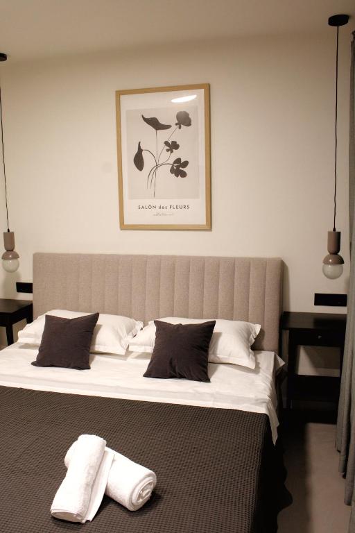 PaMar Downtown Apartments - 19