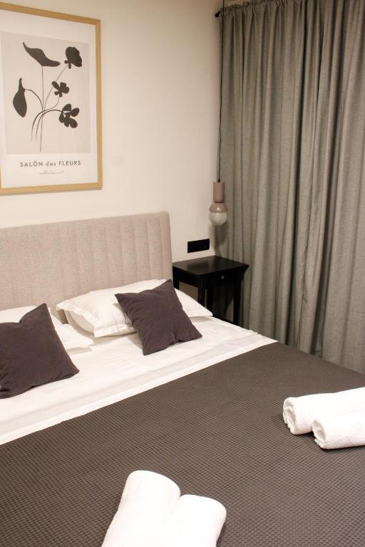 PaMar Downtown Apartments - 12