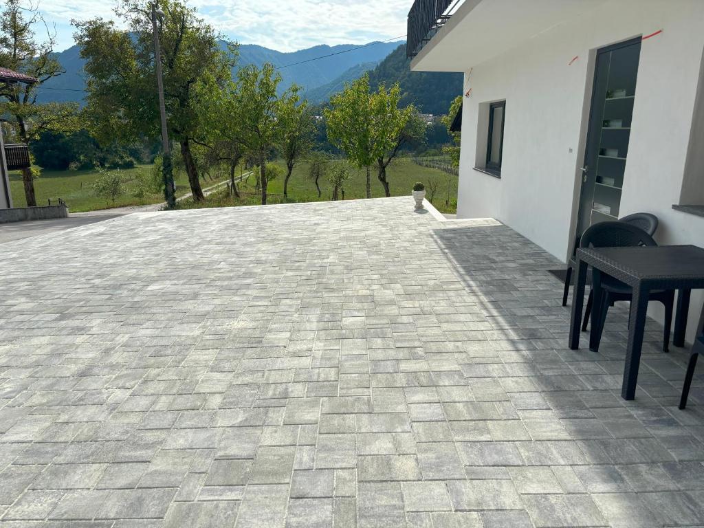 Nespecifikovaný výhled na hory nebo výhled na hory při pohledu z apartmánu