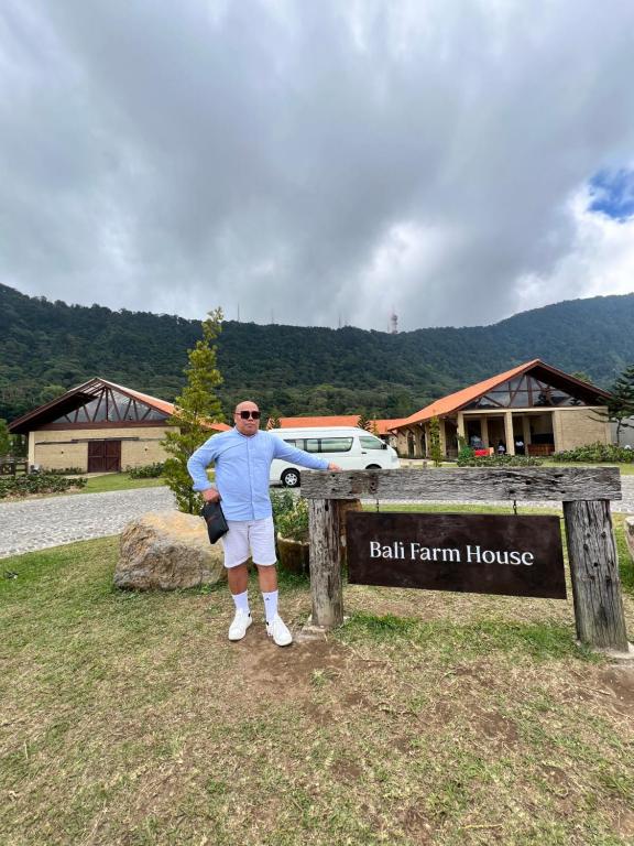 James Guest House - 11