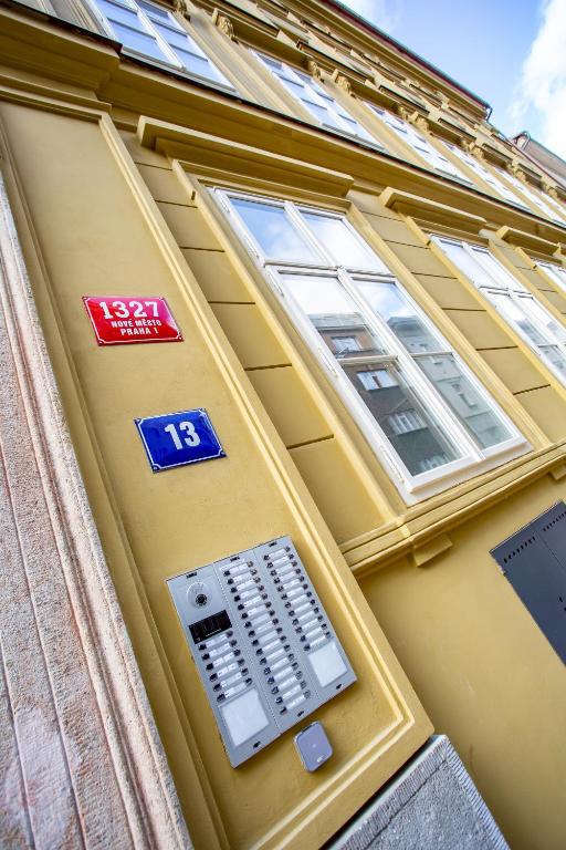 Budova, kde se apartmán nachází