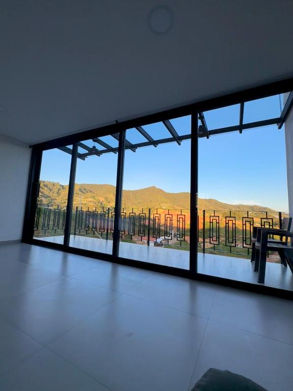Nespecifikovaný výhled na hory nebo výhled na hory při pohledu z bed and breakfast