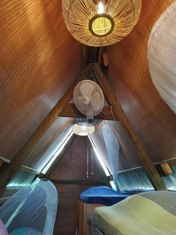 Posezení v ubytování Tikazalou Eco Hostel
