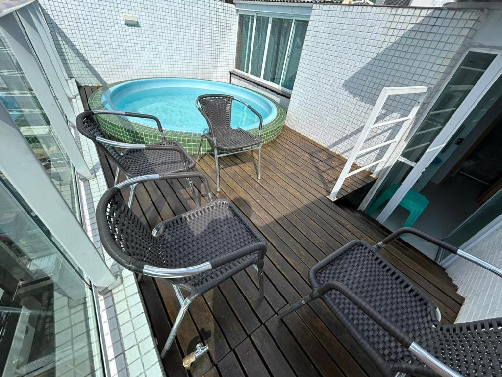La alberca dentro o cerca de Flat 502 com piscina privativa - 02 quartos