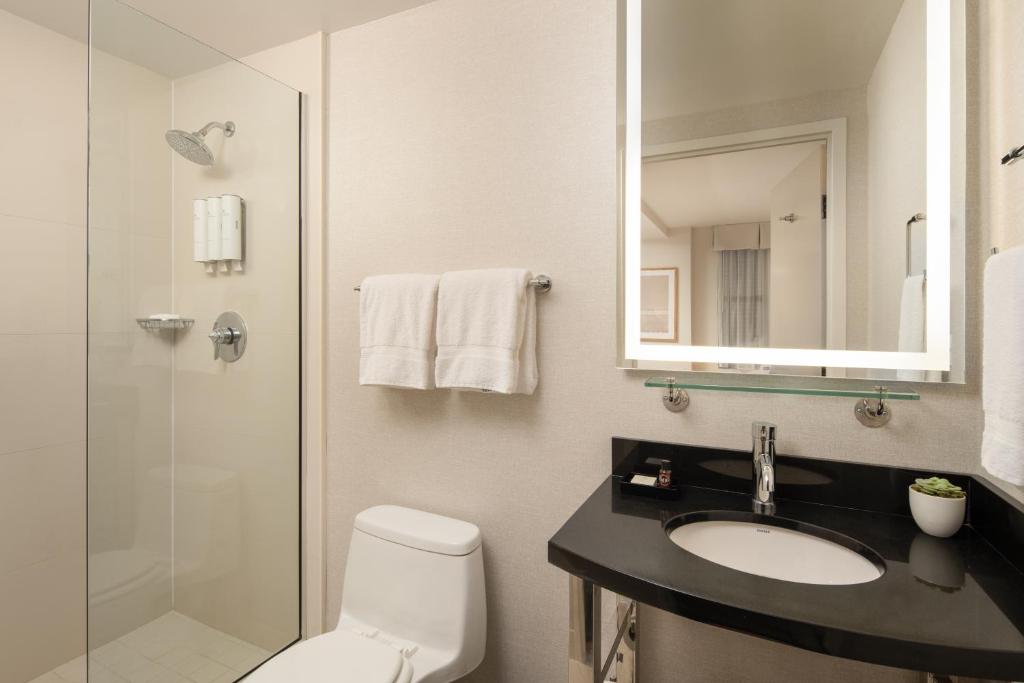 Aura Hotel Times Square photo