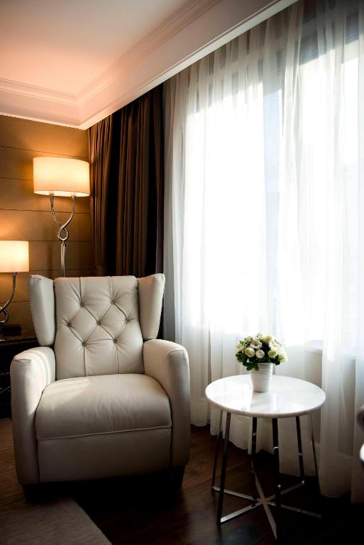 Posezení v ubytování Radisson Blu Hotel, Istanbul Sisli