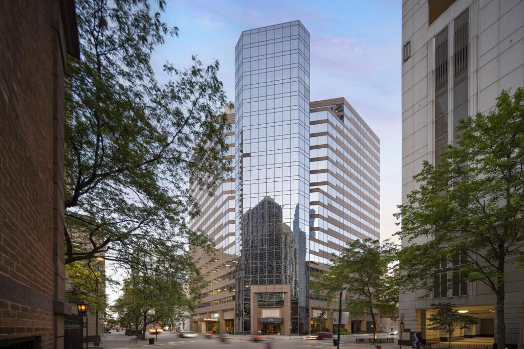 Residence Inn by Marriott Chicago Downtown Magnificent Mile photo