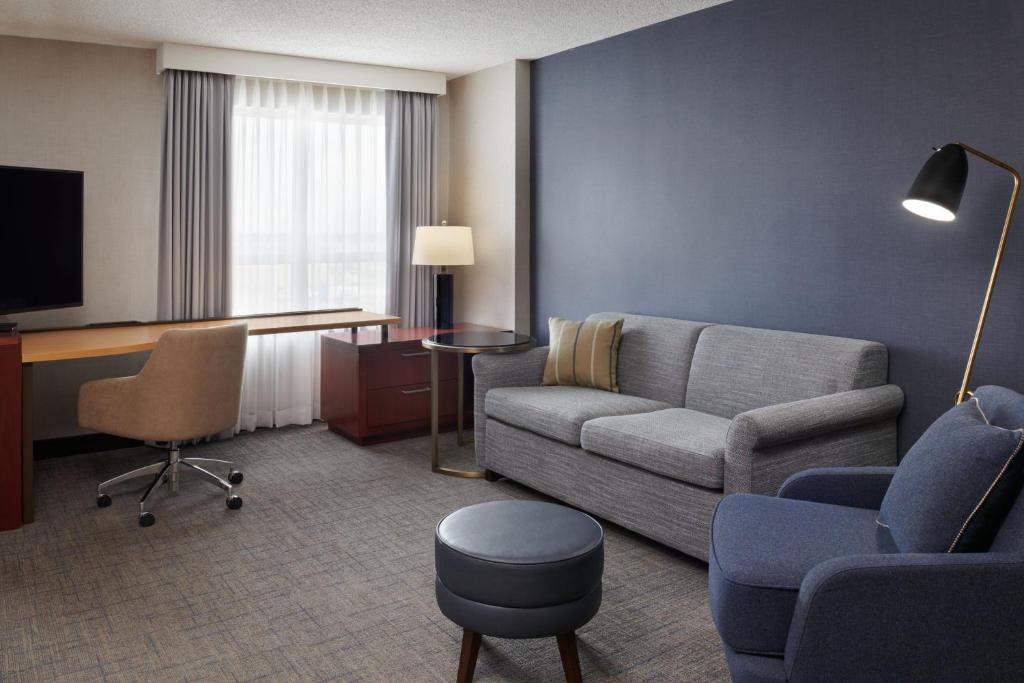 Residence Inn by Marriott Calgary Airport - Resim 21