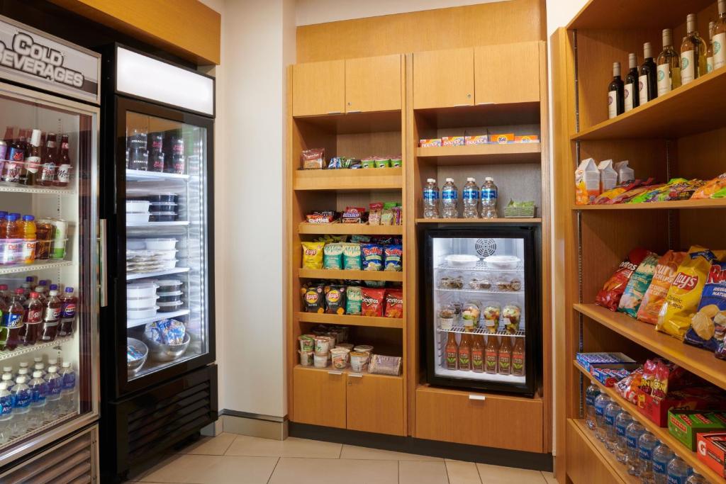 Residence Inn by Marriott Calgary Airport - Resim 28