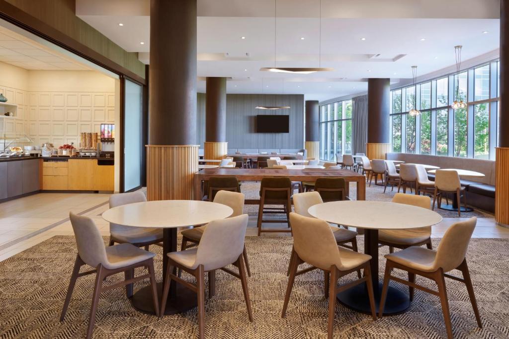 Residence Inn by Marriott Calgary Airport - Resim 33