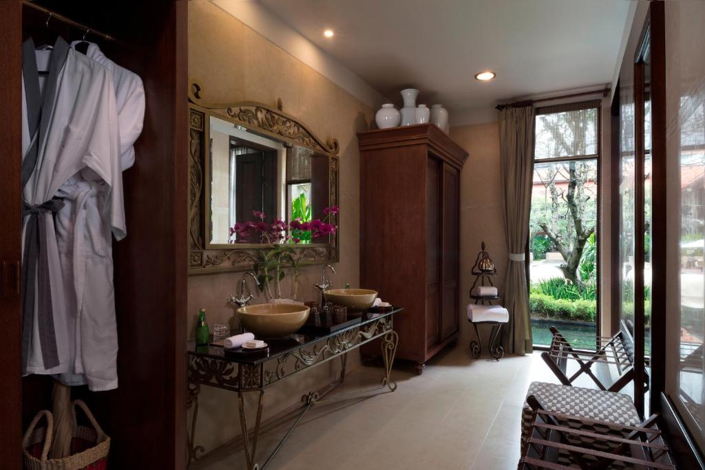 Anantara Angkor Resort - Anantara Explorer Suite