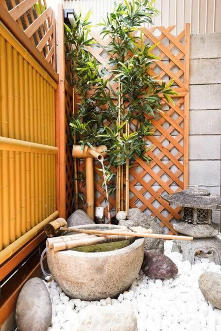 名古屋的住宿－锦 荣園名古屋駅徒歩圈市中心稀有带日式庭院的3层小楼整栋出租 6个房间3个浴室3个卫生间，相簿中的一張相片