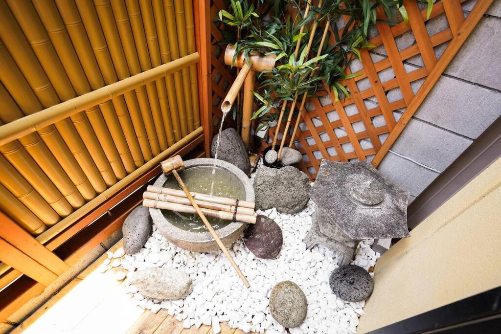 名古屋的住宿－锦 荣園名古屋駅徒歩圈市中心稀有带日式庭院的3层小楼整栋出租 6个房间3个浴室3个卫生间，相簿中的一張相片