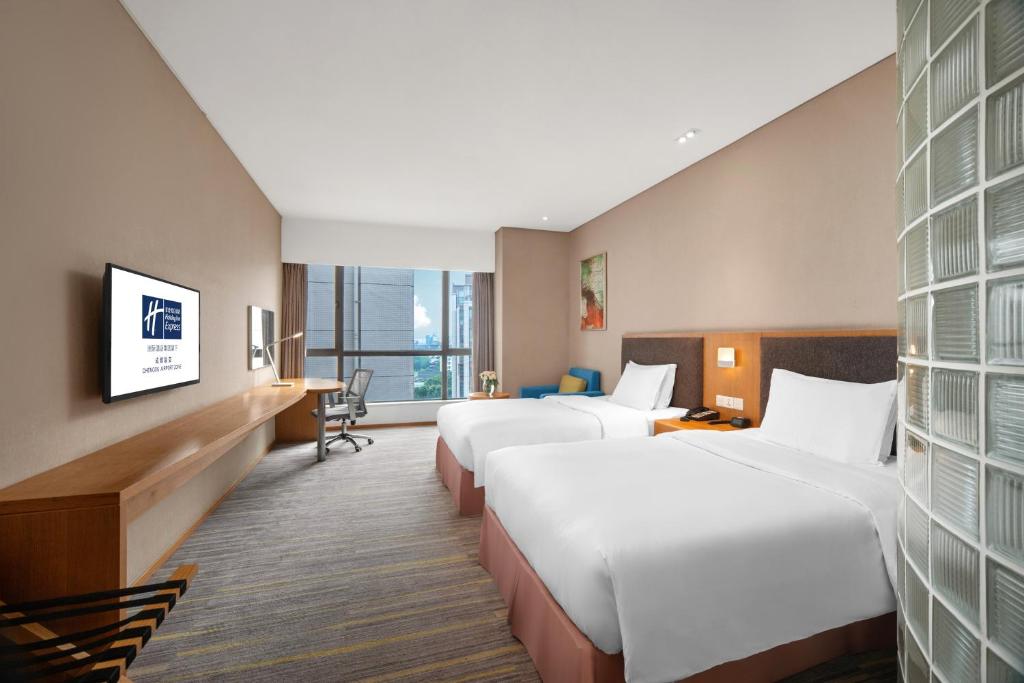 Holiday Inn Express Chengdu Airport Zone Free shuttle from Shuangliu International Airport to the hotel an IHG Hotel - Standard Twin Room