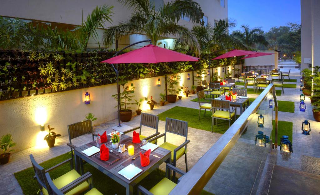 Zahrada ubytování Golden Tulip Agra