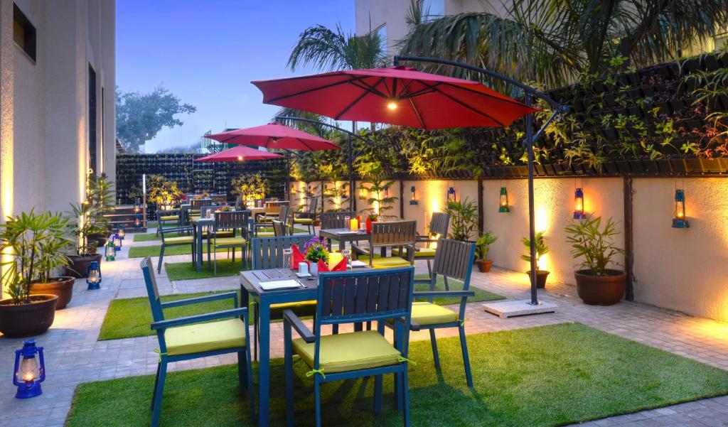 Zahrada ubytování Golden Tulip Agra