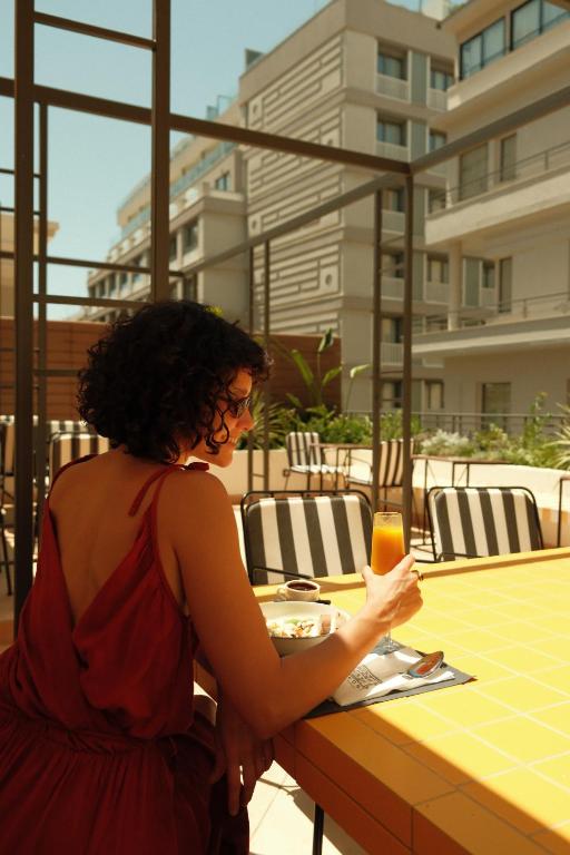 Astikon House - Resim 4