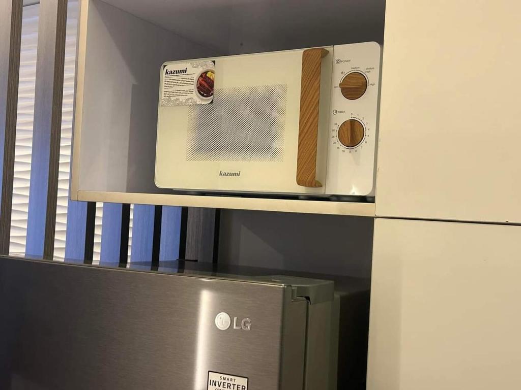 Zeus Unit, Manila (updated prices 2026)