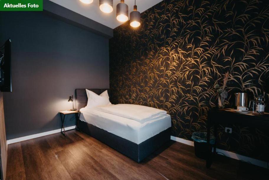 Postel nebo postele na pokoji v ubytování Hotel-Gasthof Zur Krone