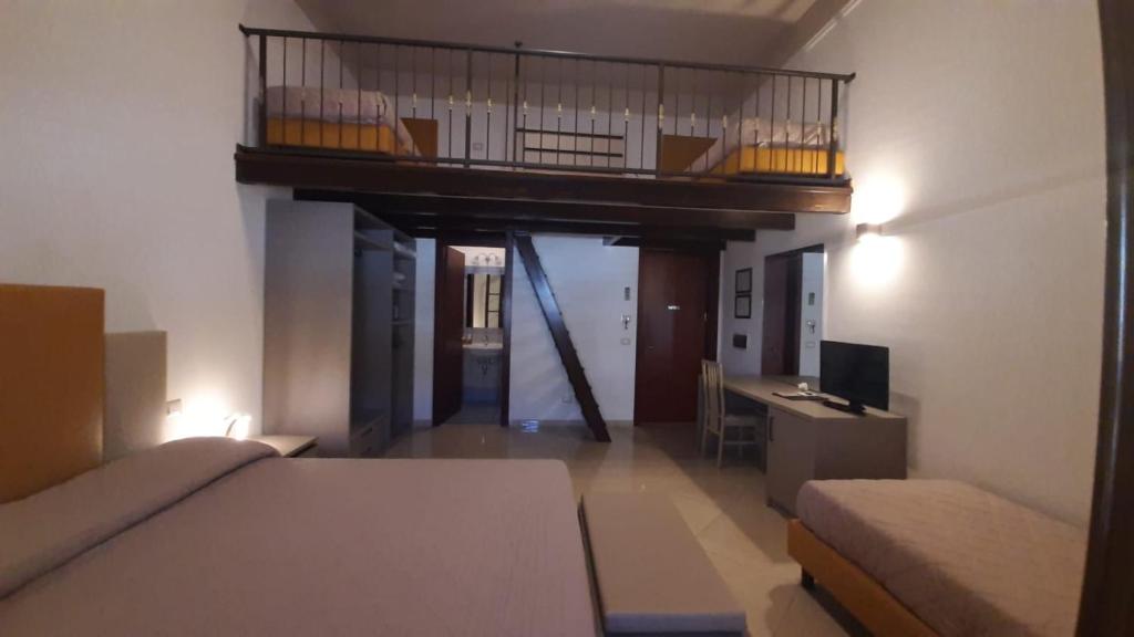 Ghibli Hotel - Family Room