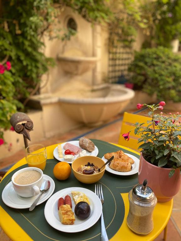 Hôtel de la Fontaine - Resim 20