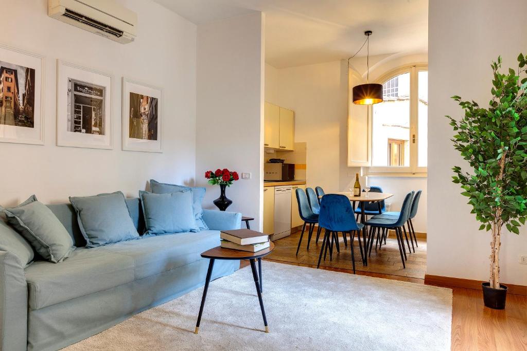 Salterelli Apartments by Mamo Florence