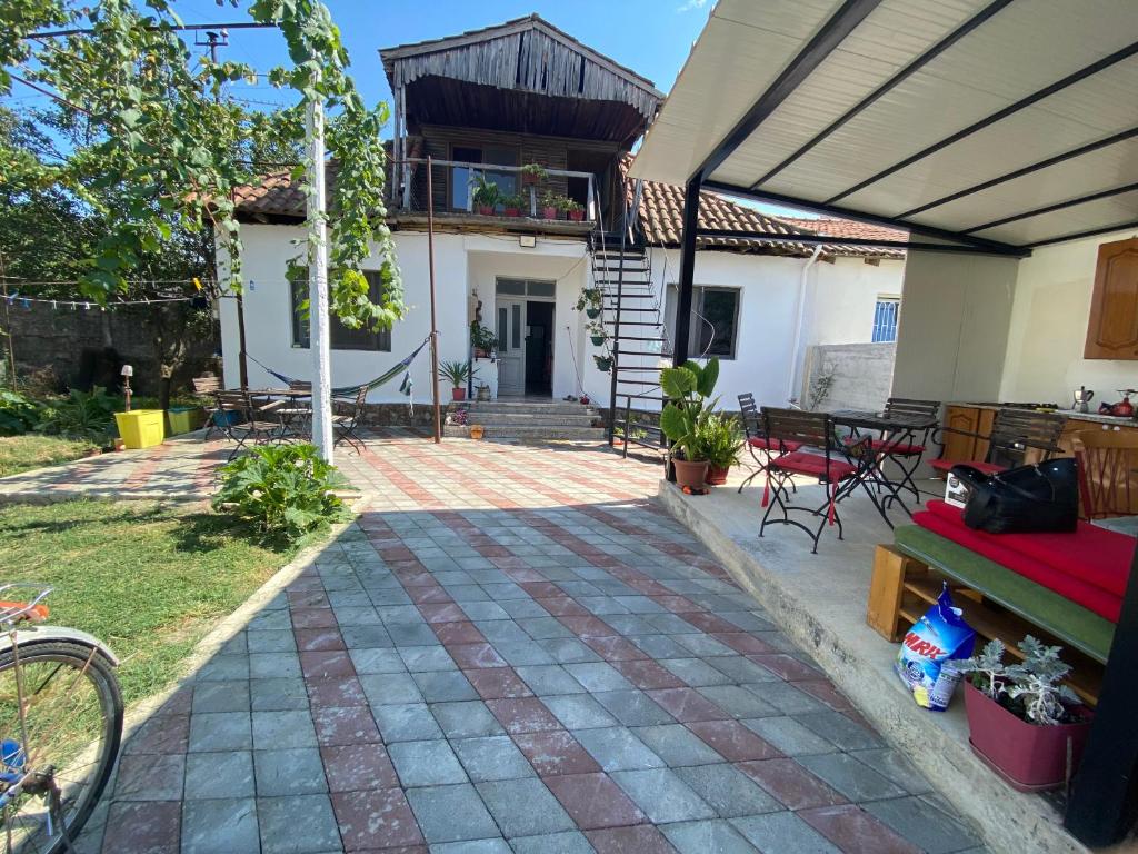 Rupa Guest House Camping Shkoder - Double Or Twin Room With Shared Bathroom