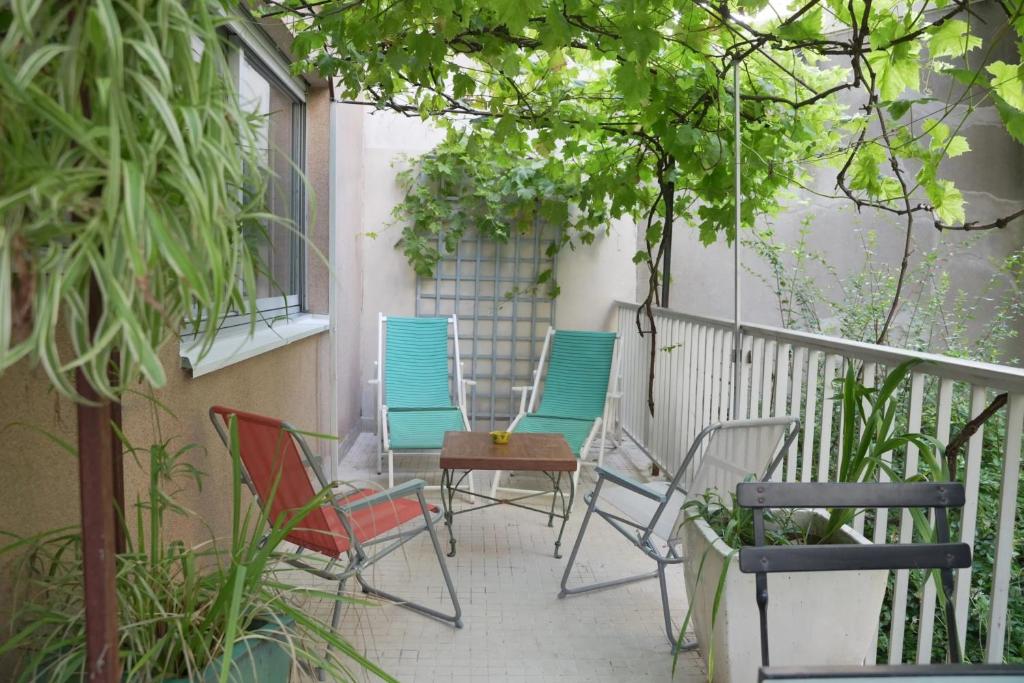 Fotografie z fotogalerie ubytování Appartement charmant à Paris 48 m² avec terrasse de 20 m² v Paříži