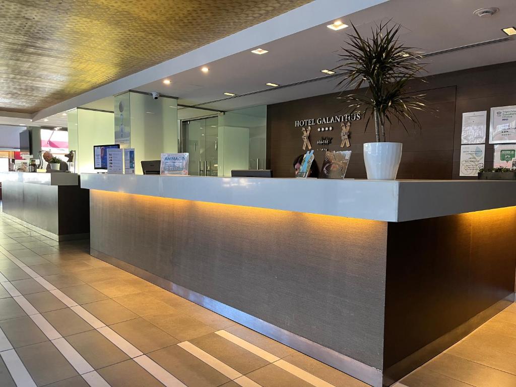 Vstupní hala nebo recepce v ubytování Wuau! Hotel Galanthus & Spa