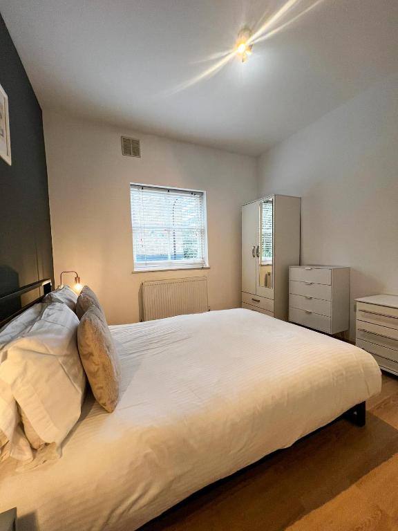 Maple Street Apartments - One-Bedroom Apartment