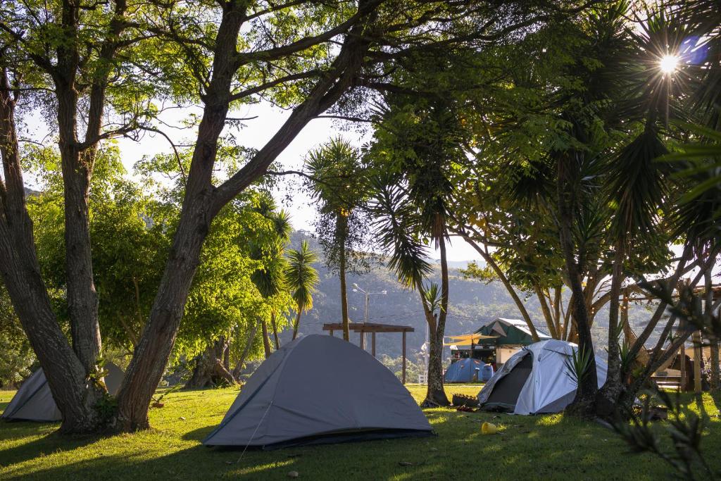 Canyons Camping Capitolio