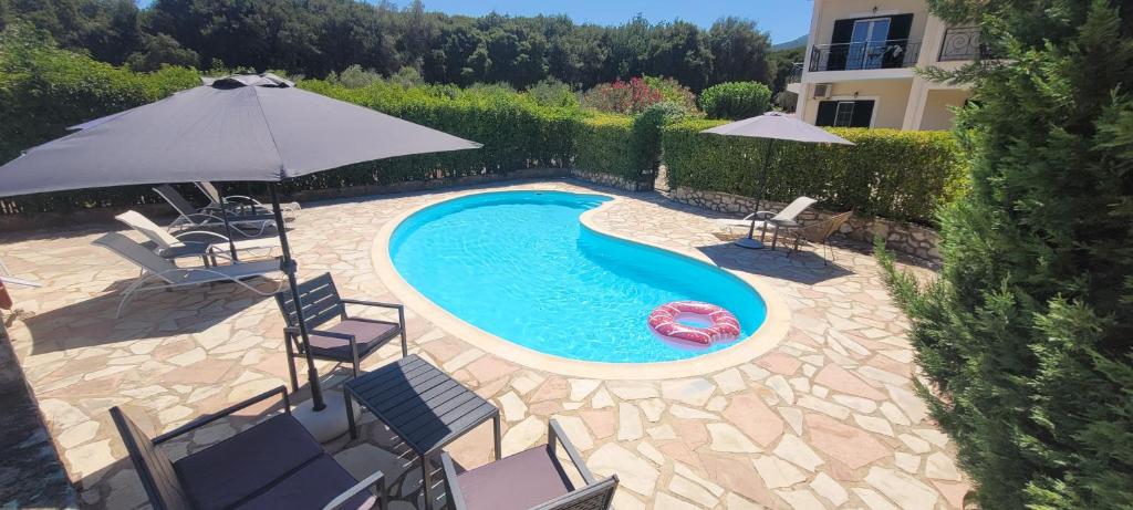 Bazén v ubytování Arte villa Margarita apartment nebo v jeho okolí