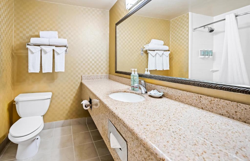 Best Western De Anza Inn photo
