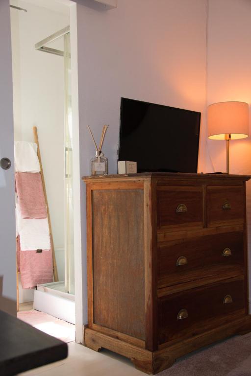 Les Demoiselles - 13