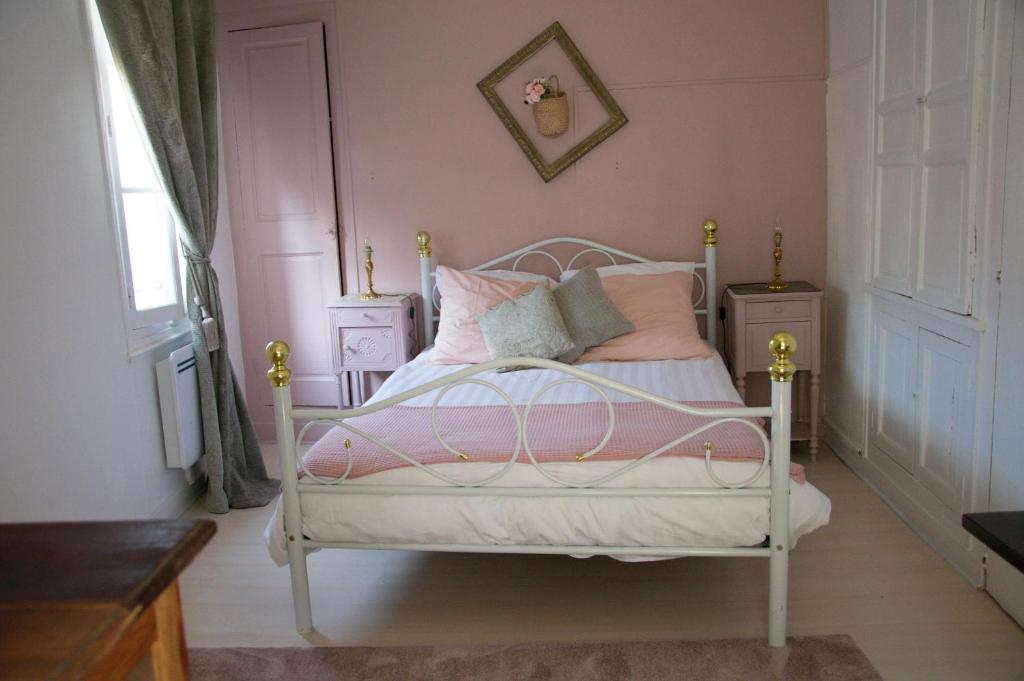 Les Demoiselles - 14