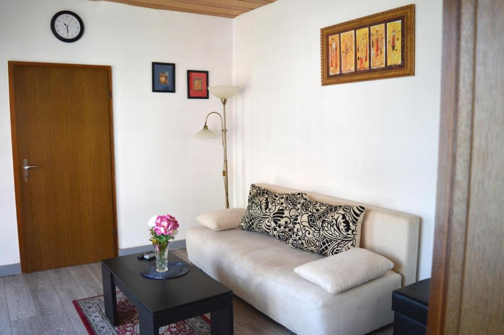 Posezení v ubytování Logement Gare