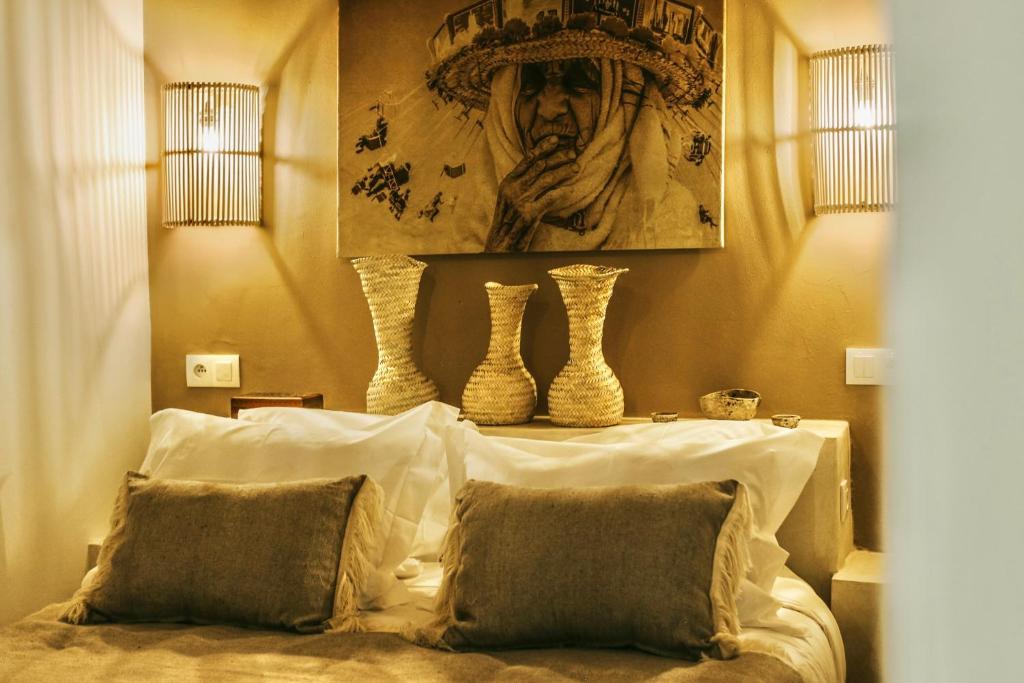 Postel nebo postele na pokoji v ubytování Riad Shabi Kasbah