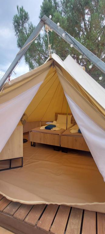 Fotografie z fotogalerie ubytování Ioannina Camping- Glamping v destinaci Neo Mpizani
