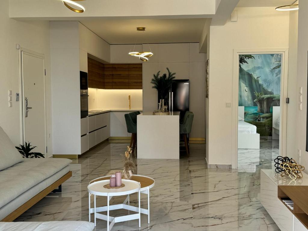 Madi Luxury Stay Patra - Resim 7