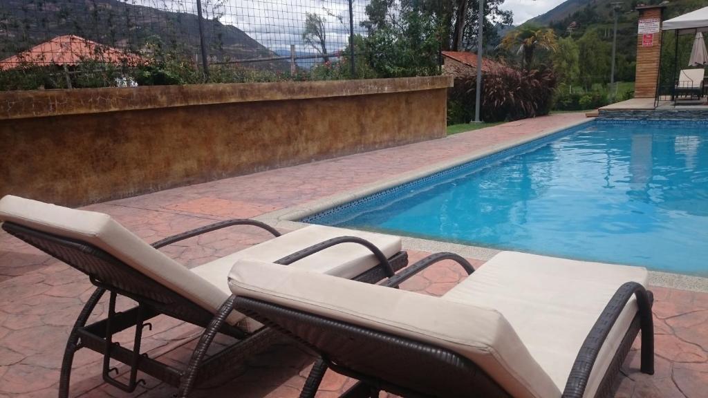 Bazén v ubytování Arhaná Hosteria & Resort nebo v jeho okolí