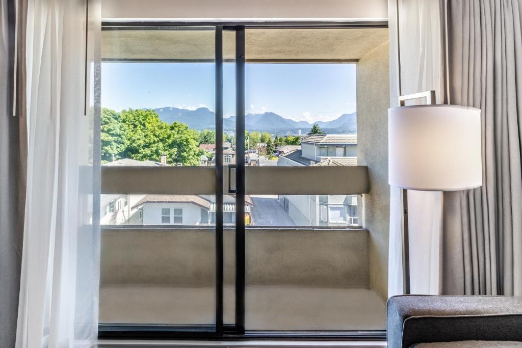 Atrium Hotel Vancouver - Resim 30