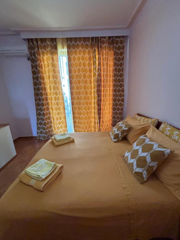 Postel nebo postele na pokoji v ubytování Hotel Vlora 78