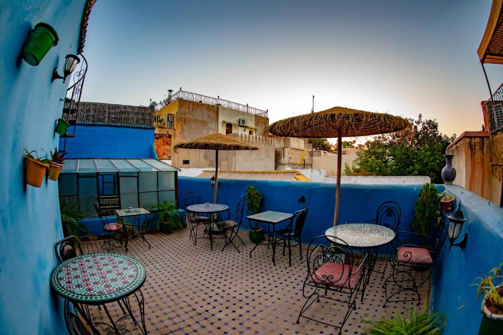 Budova, kde se riad nachází