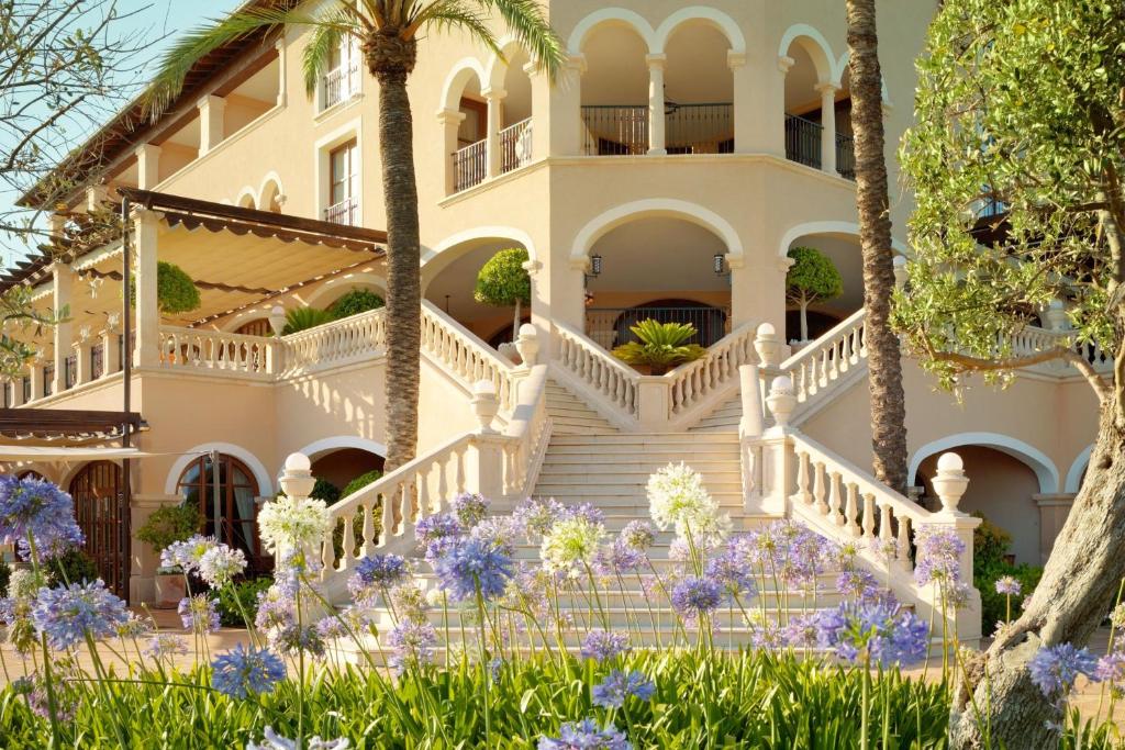 Zahrada ubytování The St. Regis Mardavall Mallorca Resort