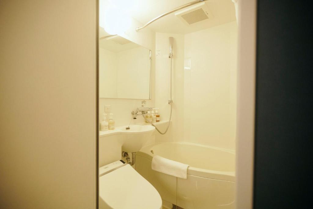 Koupelna v ubytování Hotel She, Osaka