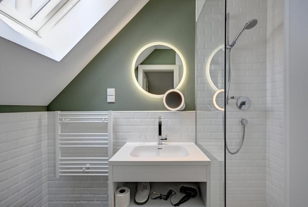 Hotel Uhland - Resim 17