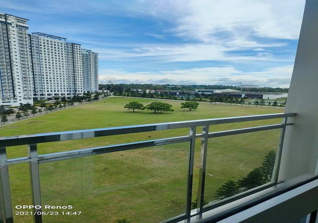 Rõdu või terrass majutusasutuses SFC Cool Suites by SMDC Tagaytay