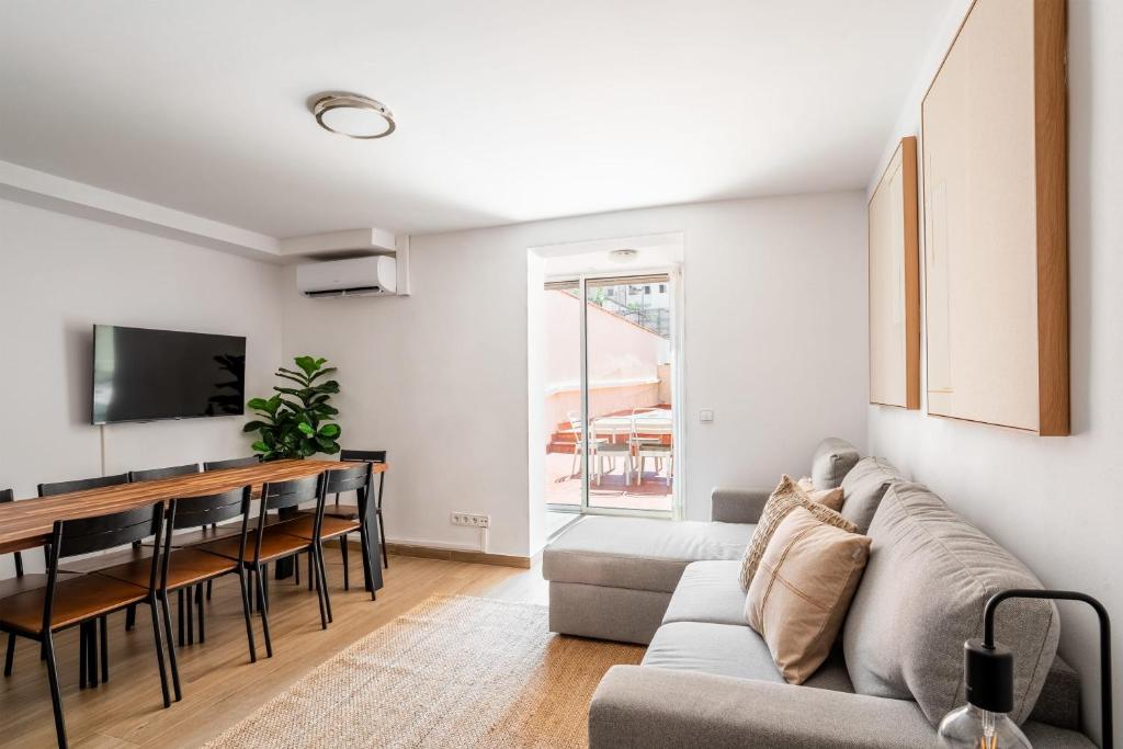 The Collection Barcelona - Eixample 4BD 2BTh with private Terrace
